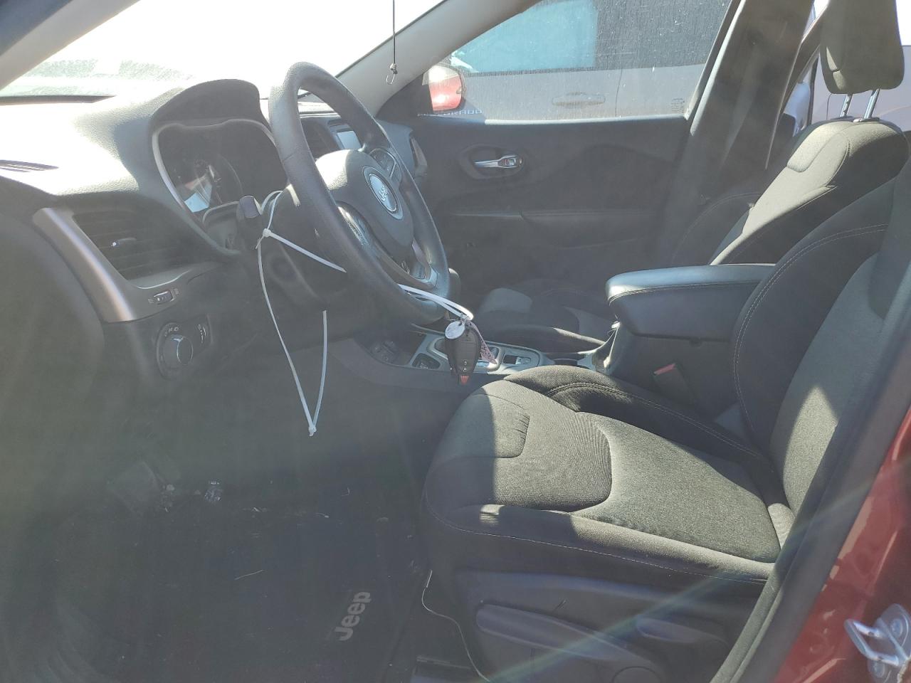 2016 Jeep Cherokee Sport VIN: 1C4PJLAB9GW281803 Lot: 80334305