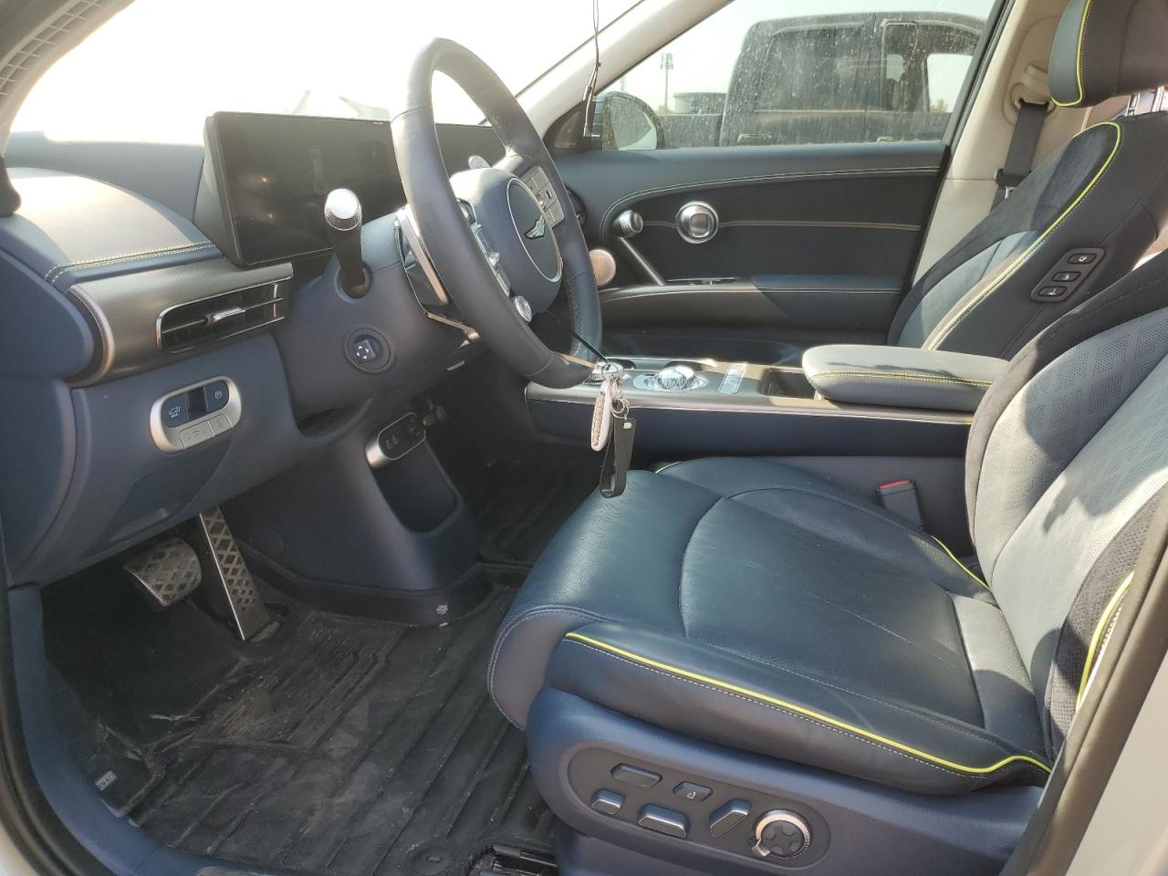 2023 Genesis Gv60 Performance VIN: KMUKEDTB8PU017160 Lot: 84223355