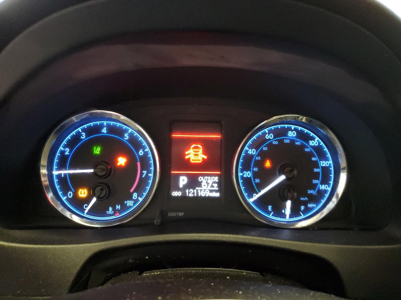 2017 Toyota Corolla L VIN: 2T1BURHE1HC818971 Lot: 81469865