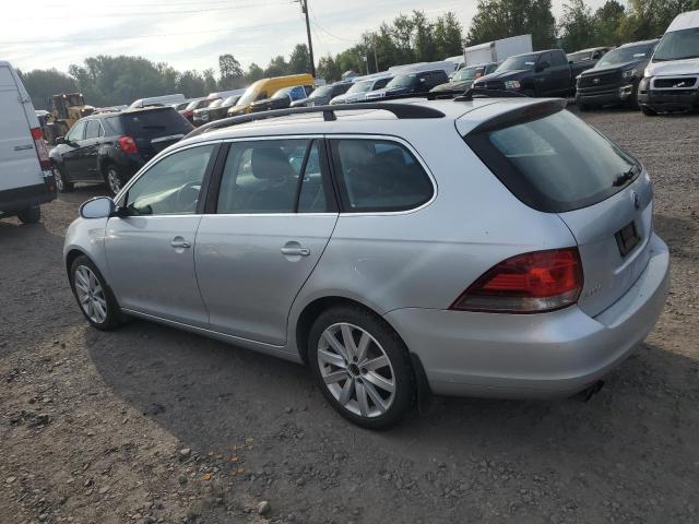 Crossovers VOLKSWAGEN JETTA 2014 Srebrny