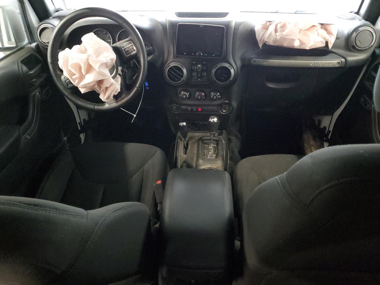 2016 Jeep Wrangler Unlimited Sport VIN: 1C4BJWDG1GL334546 Lot: 71410585