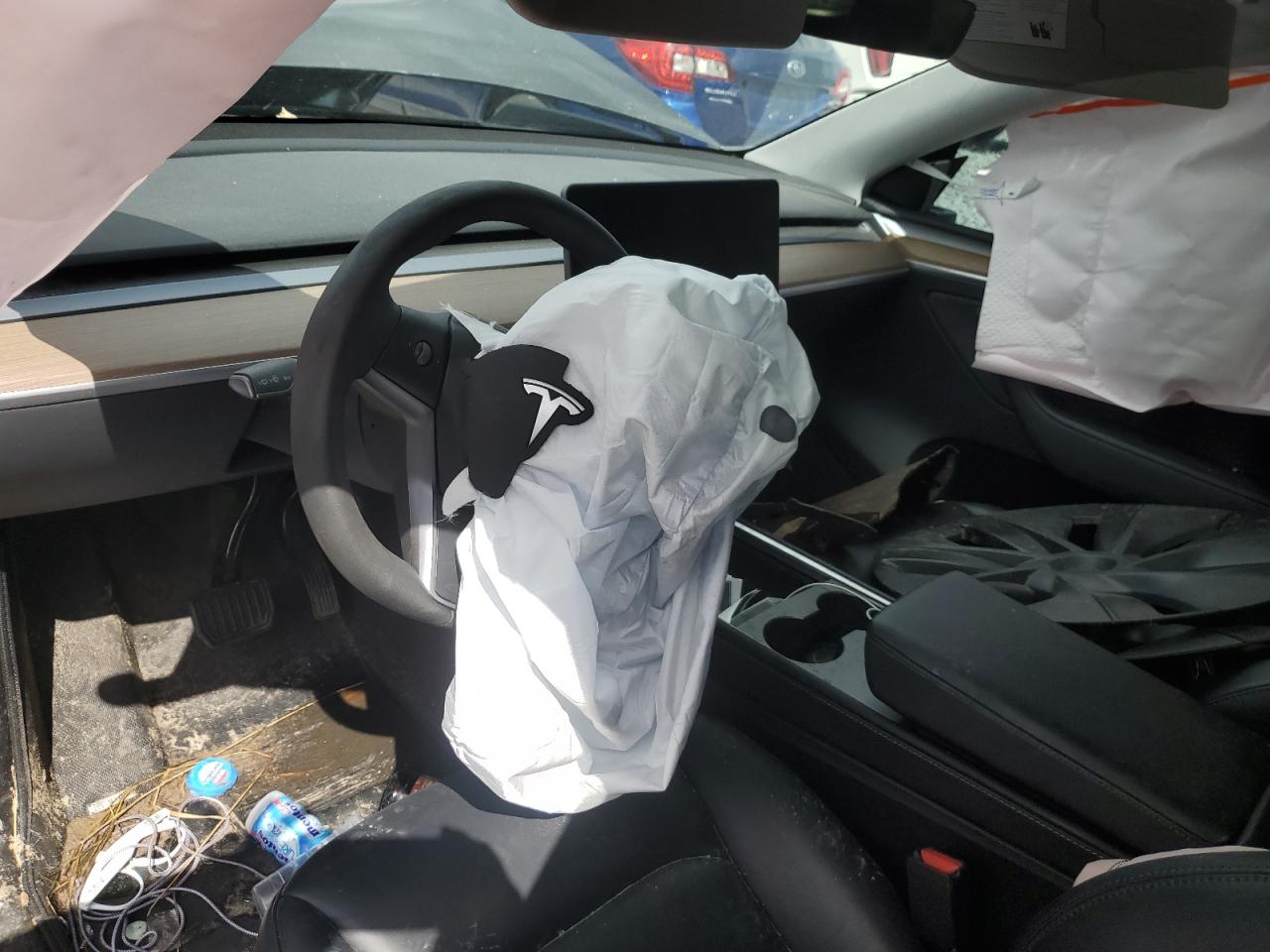 2023 Tesla Model Y VIN: 7SAYGAEE8PF830989 Lot: 69842555