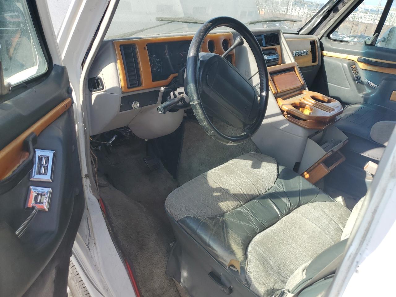 1995 GMC Rally Wagon / Van G2500 VIN: 1GDEG25K3SF545306 Lot: 80160035