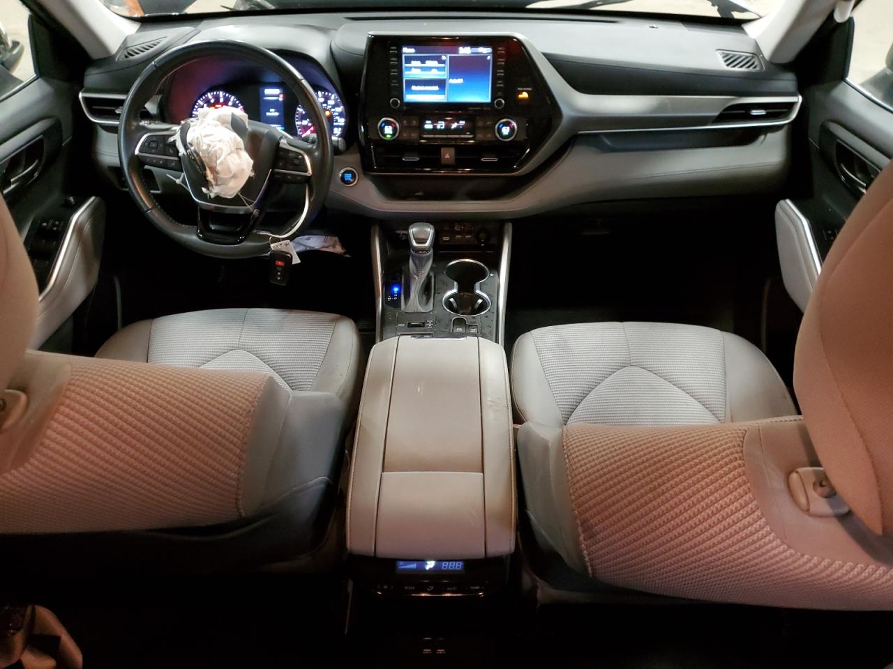 2021 Toyota Highlander L VIN: 5TDBZRBH8MS143576 Lot: 80180715