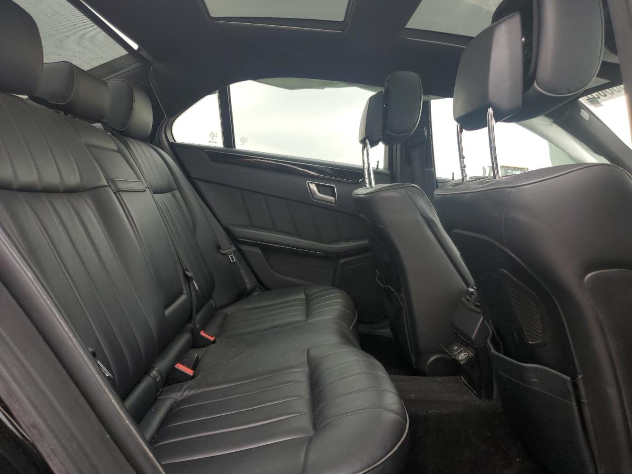 2014 Mercedes-Benz E 550 4Matic VIN: WDDHF9BB8EB011107 Lot: 81638865