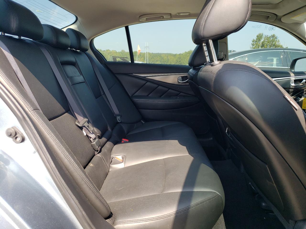 2017 Infiniti Q50 Premium VIN: JN1EV7AP5HM739366 Lot: 81100975