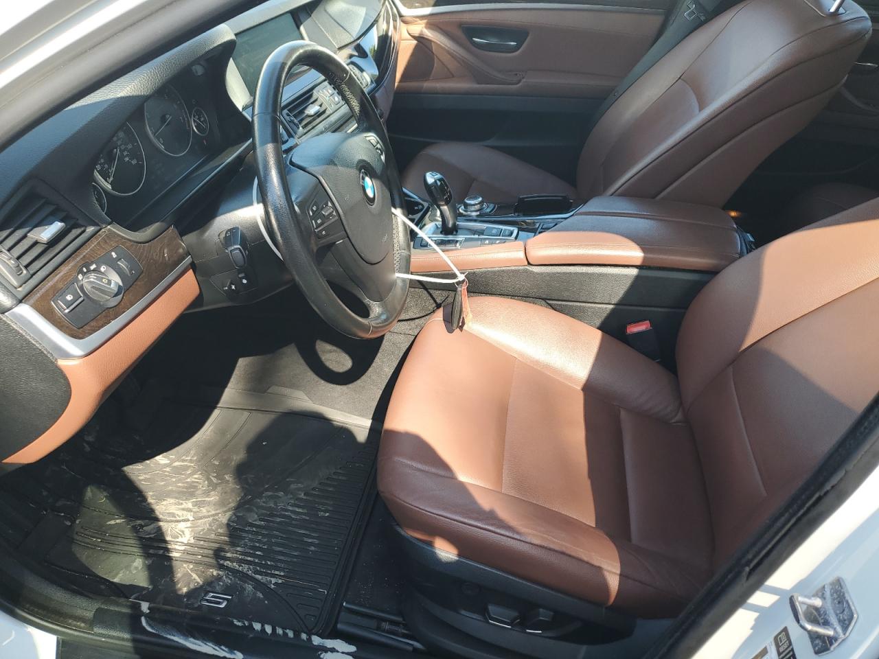 2013 BMW 528 Xi VIN: WBAXH5C57DD114777 Lot: 81220905