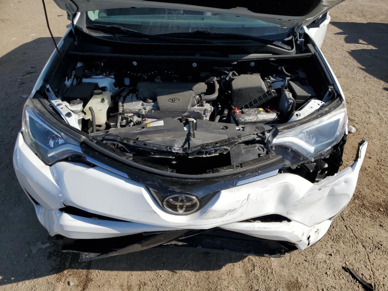 2017 Toyota Rav4 Le VIN: 2T3ZFREV1HW372808 Lot: 84018395