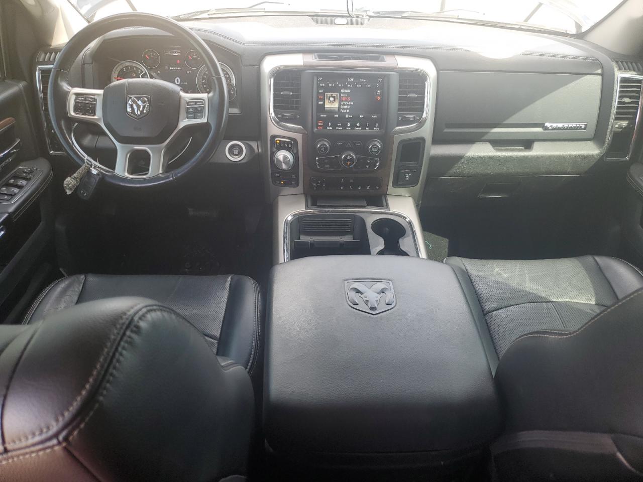 2018 Ram 1500 Laramie VIN: 1C6RR7NM6JS312869 Lot: 81955405