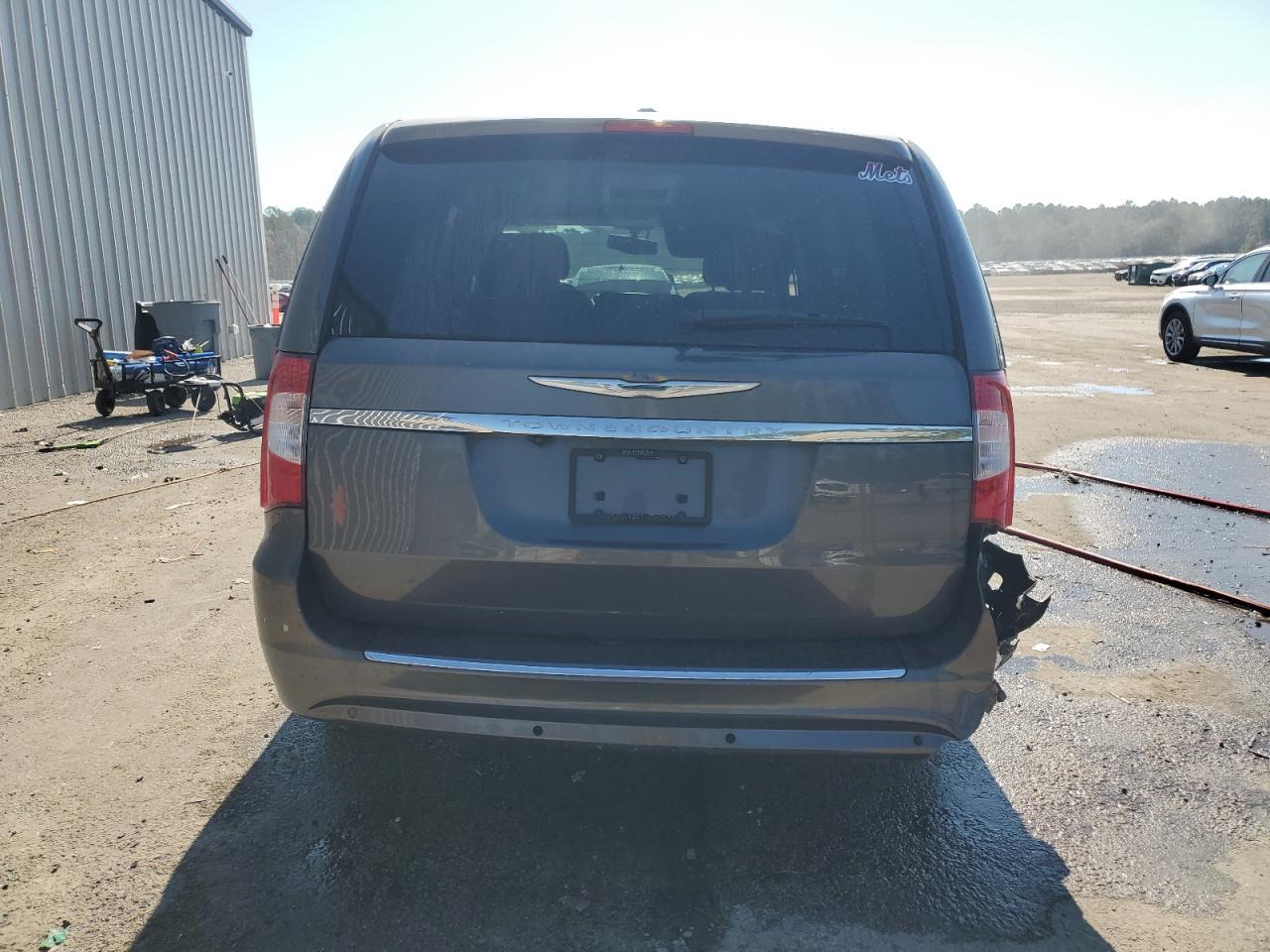 2016 Chrysler Town & Country Touring L VIN: 2C4RC1CG5GR247351 Lot: 80899405