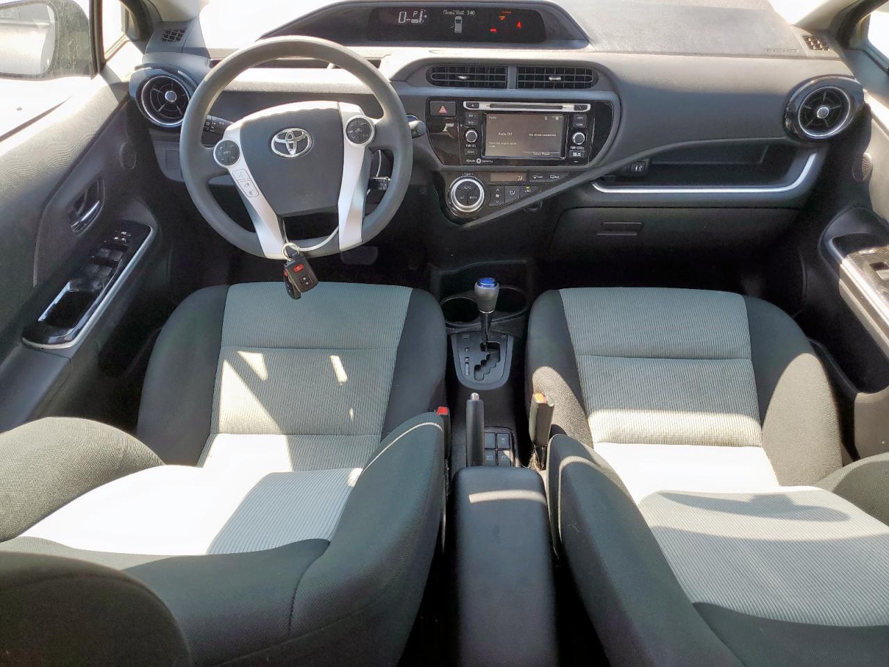 2015 Toyota Prius C VIN: JTDKDTB39F1108853 Lot: 80321275