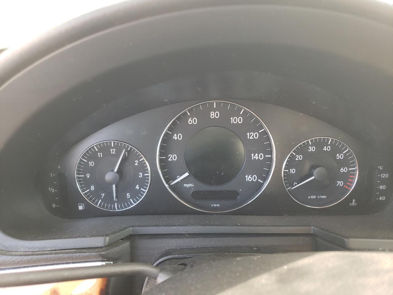 2007 Mercedes-Benz E 550 VIN: WDBUF72X77B074273 Lot: 80677925