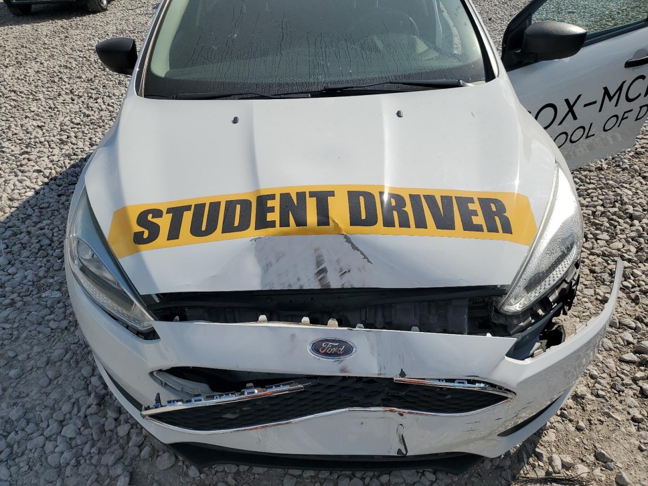 2017 Ford Focus S VIN: 1FADP3E24HL209234 Lot: 80321785