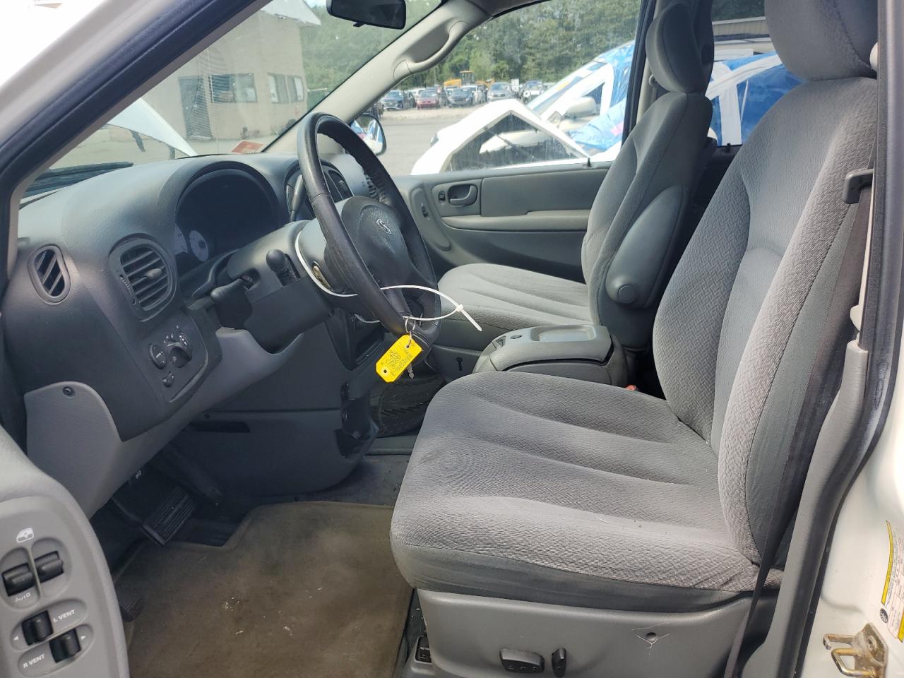 2005 Dodge Grand Caravan Sxt VIN: 2D4GP44L65R448359 Lot: 69009715