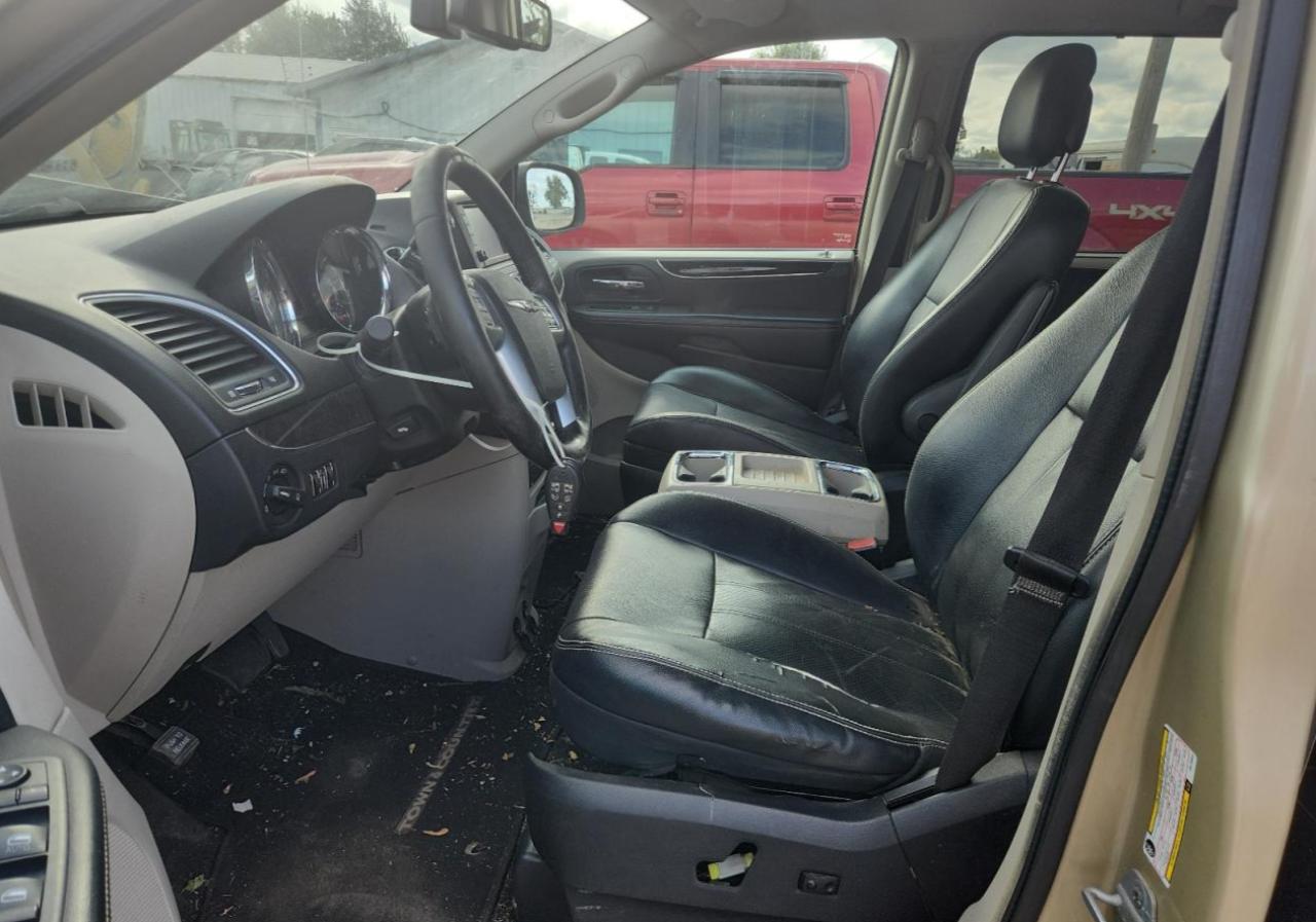 2012 Chrysler Town & Country Touring L VIN: 2C4RC1CG2CR116842 Lot: 72039965