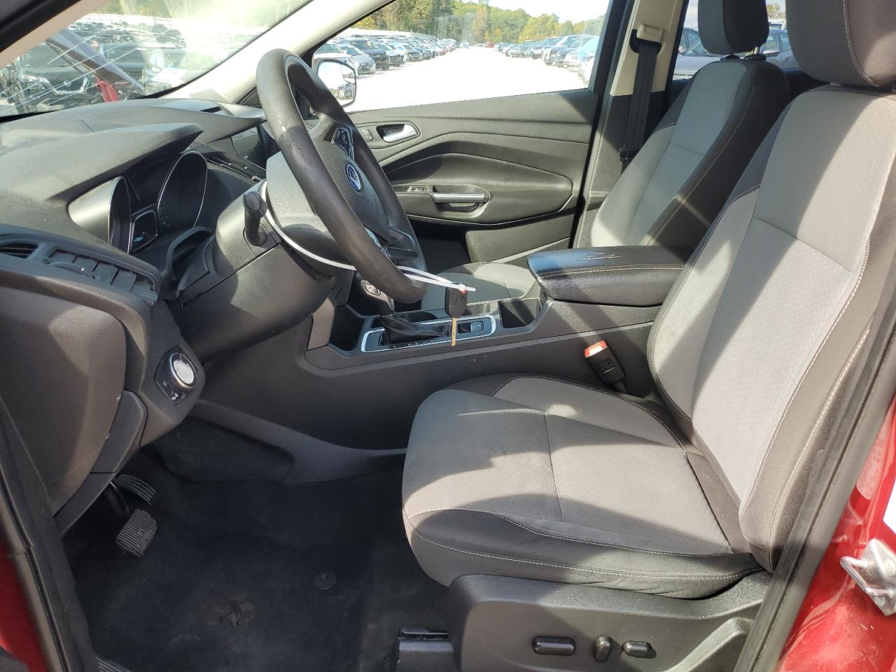 2018 Ford Escape Se VIN: 1FMCU9GD0JUC24082 Lot: 82053905
