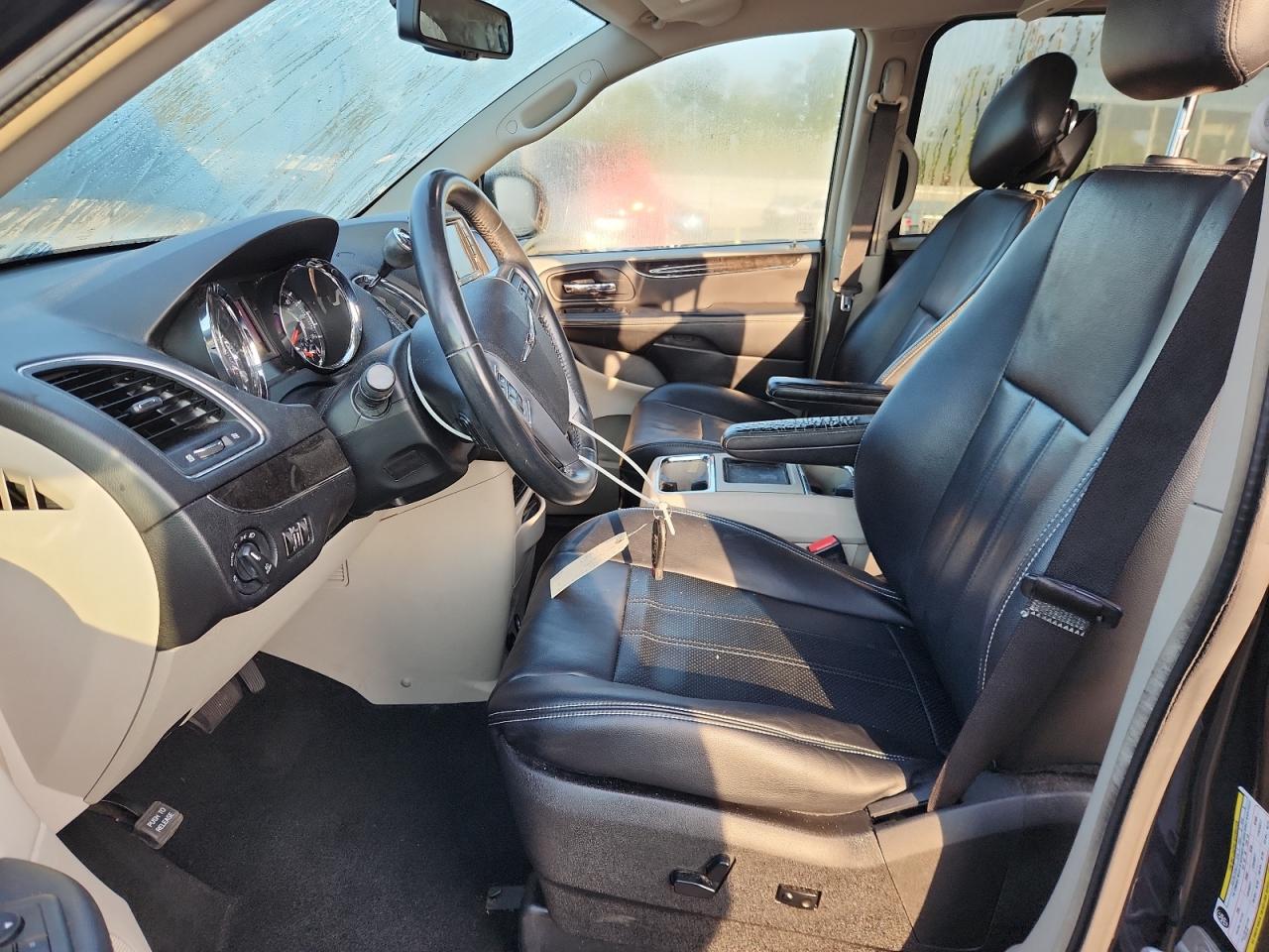 2013 Chrysler Town & Country Touring VIN: 2C4RC1BG0DR806091 Lot: 81109265