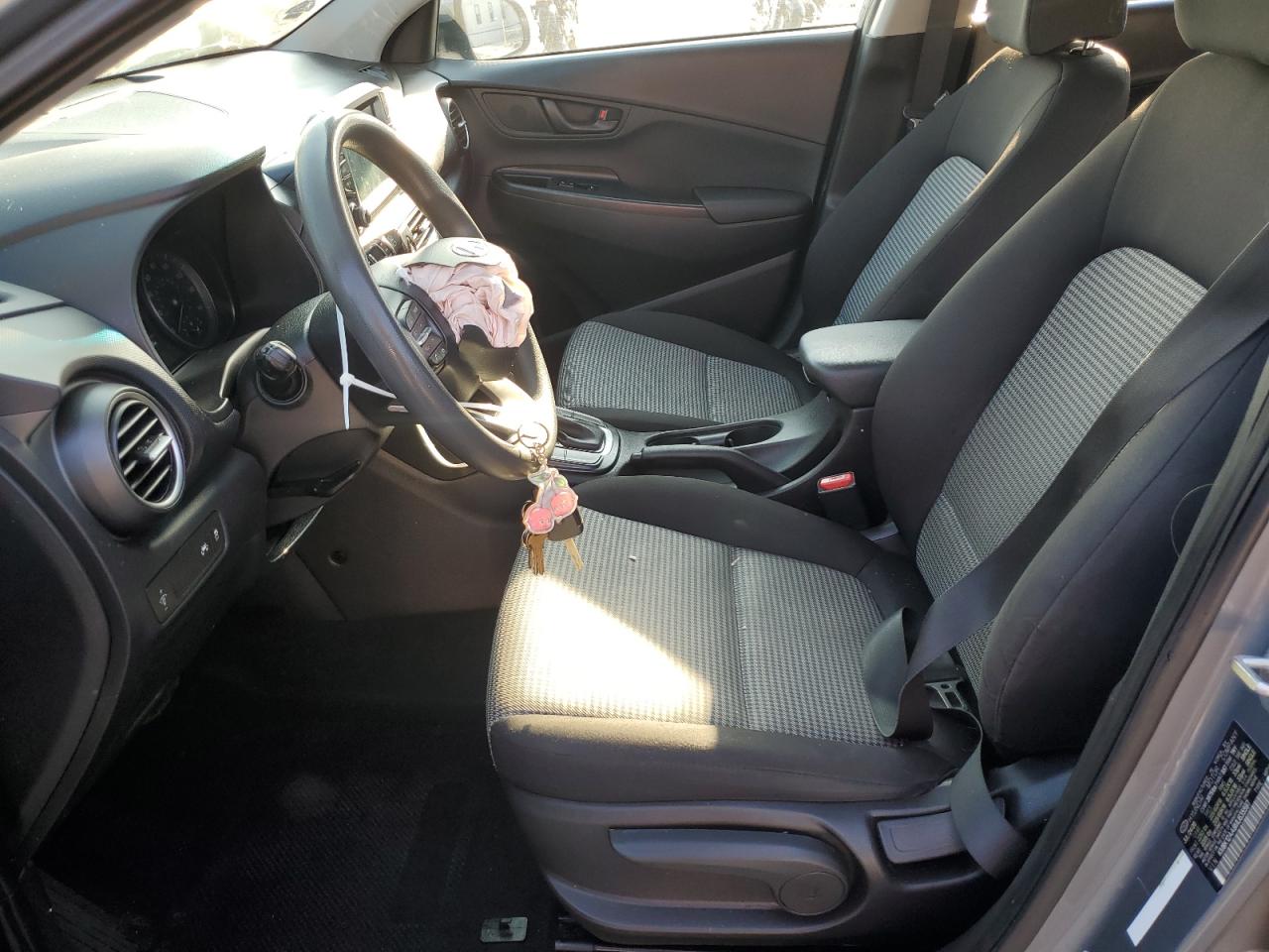 2021 Hyundai Kona Se VIN: KM8K12AA8MU635597 Lot: 81253425