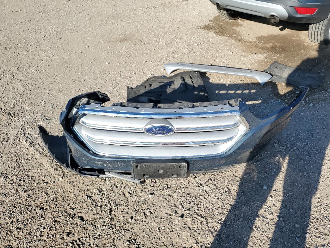 2019 Ford Escape Se VIN: 1FMCU9GD9KUA68433 Lot: 71010485