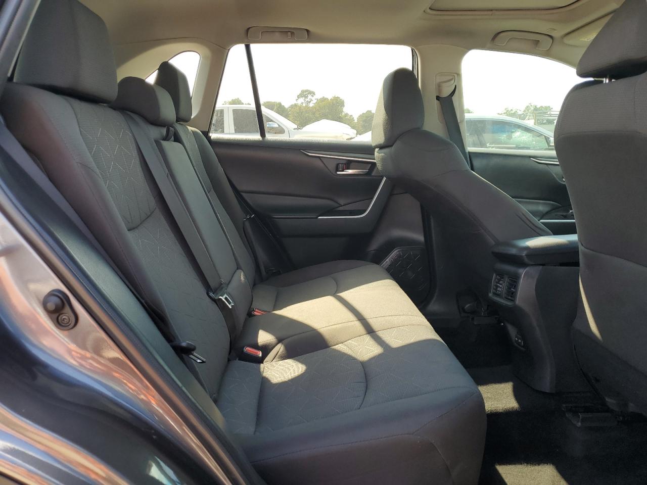 2023 Toyota Rav4 Xle VIN: 2T3W1RFV2PC217409 Lot: 80136765