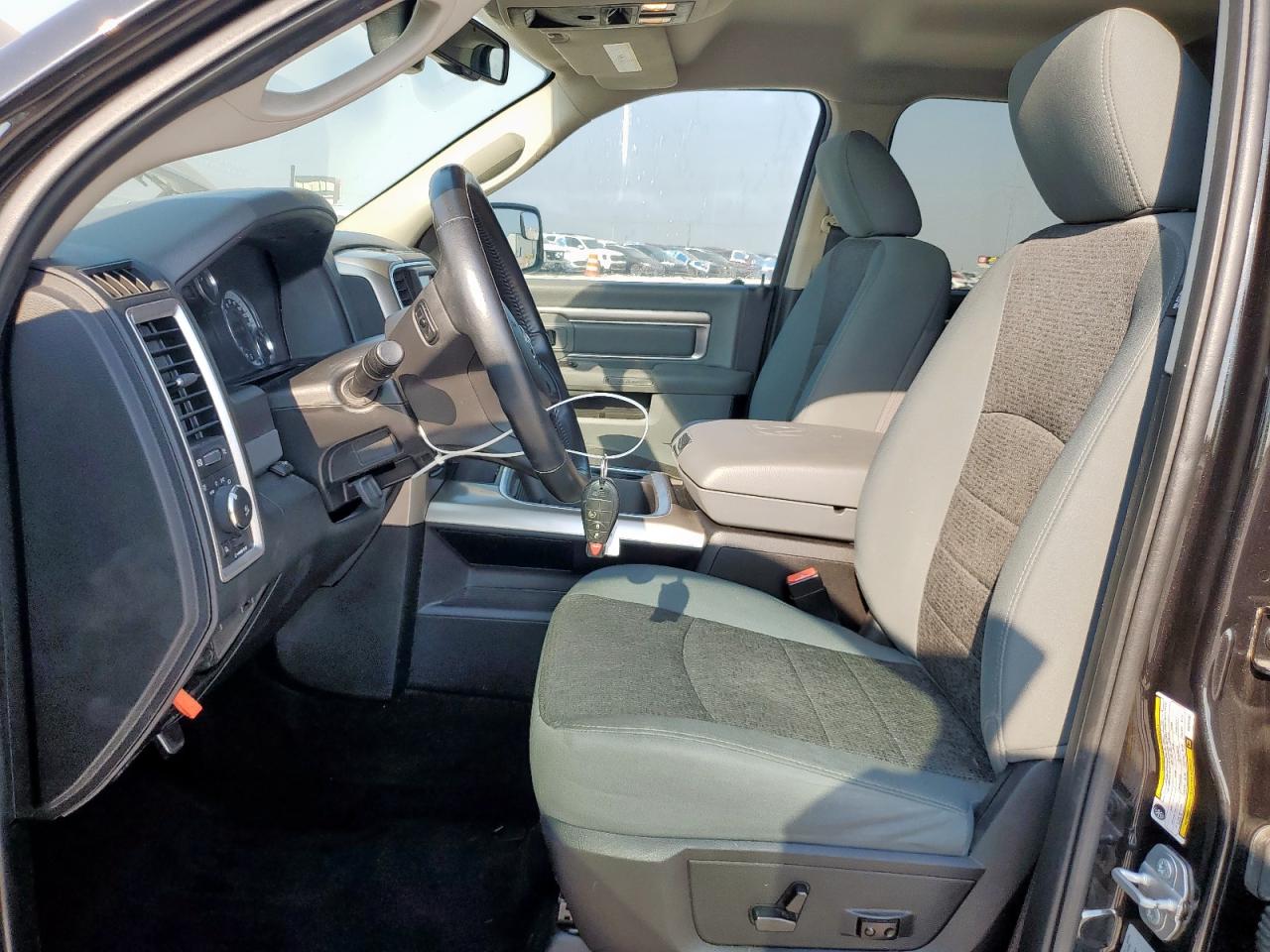 2016 Ram 1500 Slt VIN: 3C6RR6LT7GG292992 Lot: 80935225