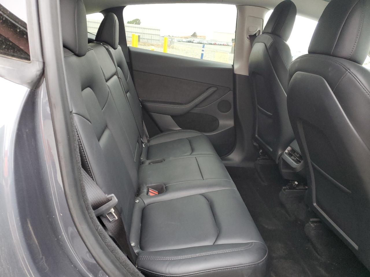 2023 Tesla Model Y VIN: 7SAYGDEE6PF648726 Lot: 71992925