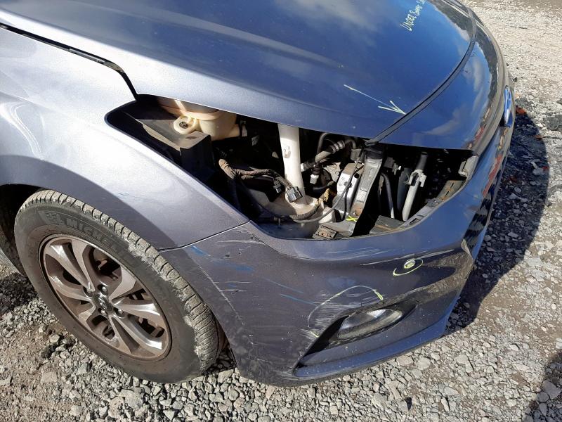 2018 HYUNDAI I20 SE