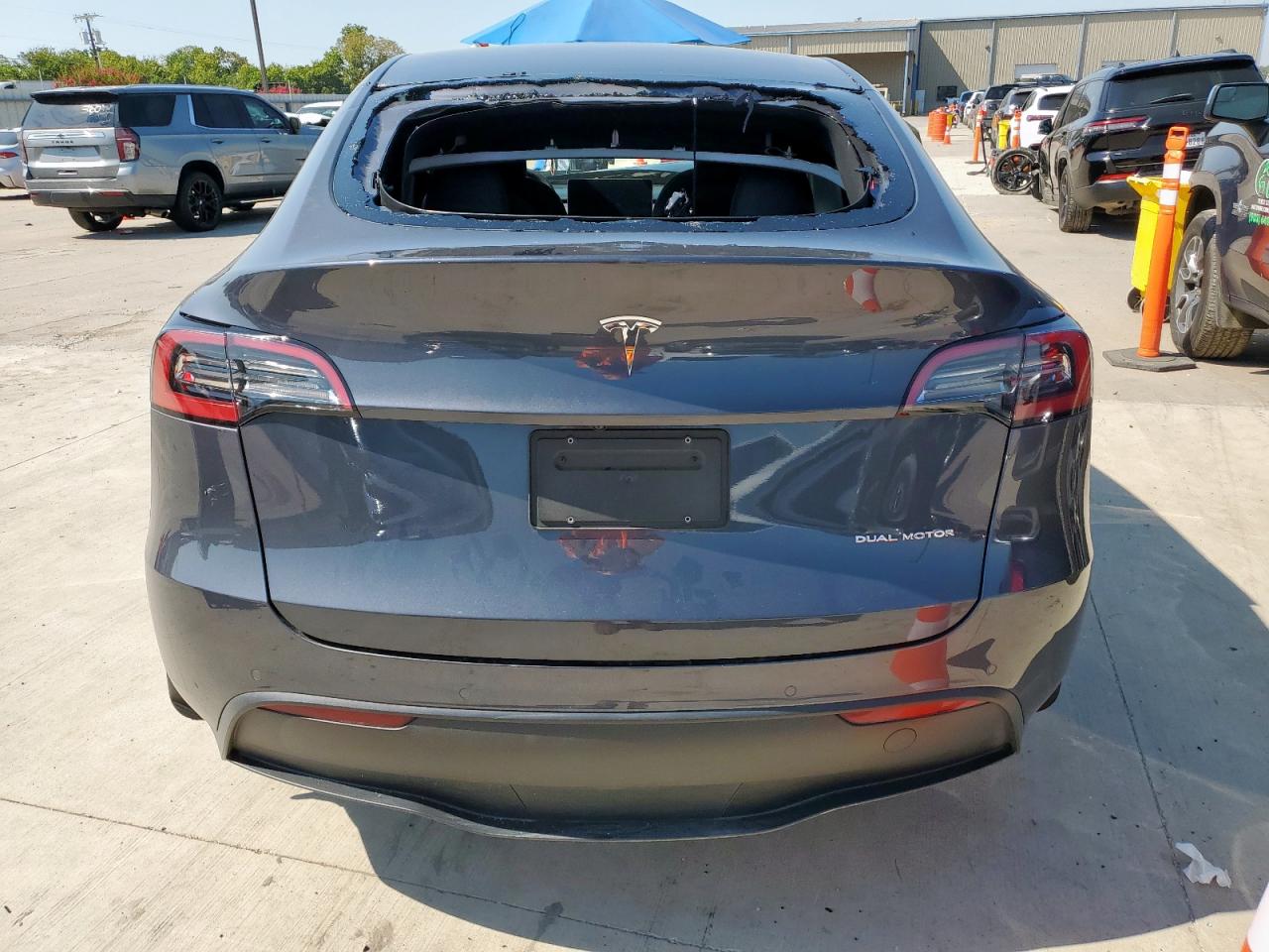 2021 Tesla Model Y VIN: 5YJYGDEE2MF300835 Lot: 80313035