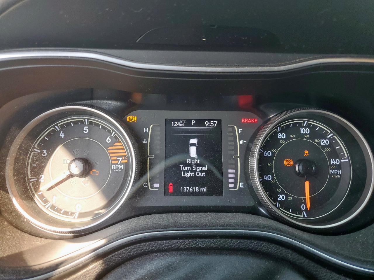 2019 Jeep Cherokee Latitude VIN: 1C4PJLCB5KD247469 Lot: 81076825