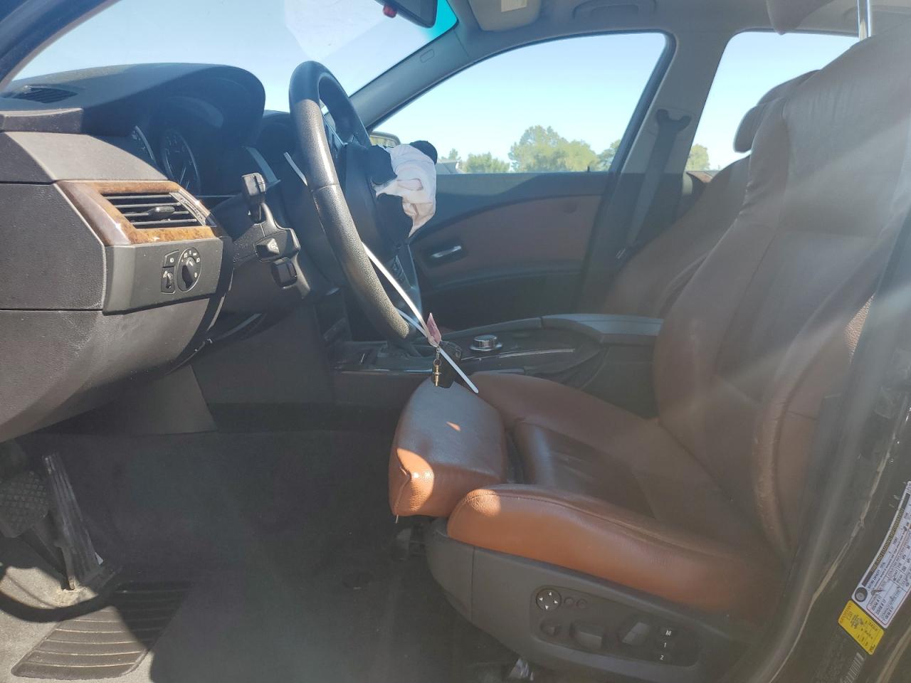 2007 BMW 530 Xi VIN: WBANF73527CU21969 Lot: 84546385