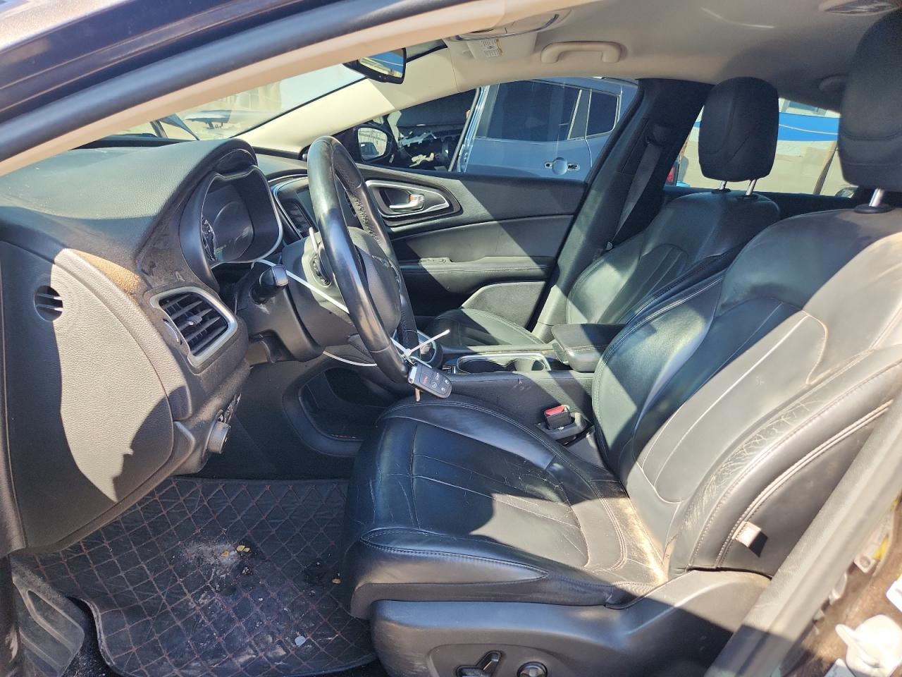 2015 Chrysler 200 C VIN: 1C3CCCCG8FN639001 Lot: 71880065