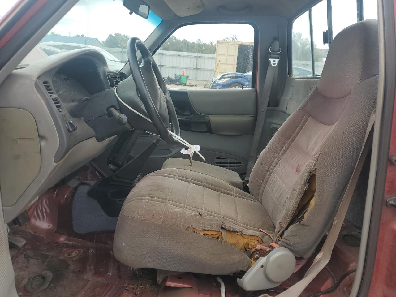 1997 Ford Ranger VIN: 1FTCR10A0VUA14983 Lot: 84465325