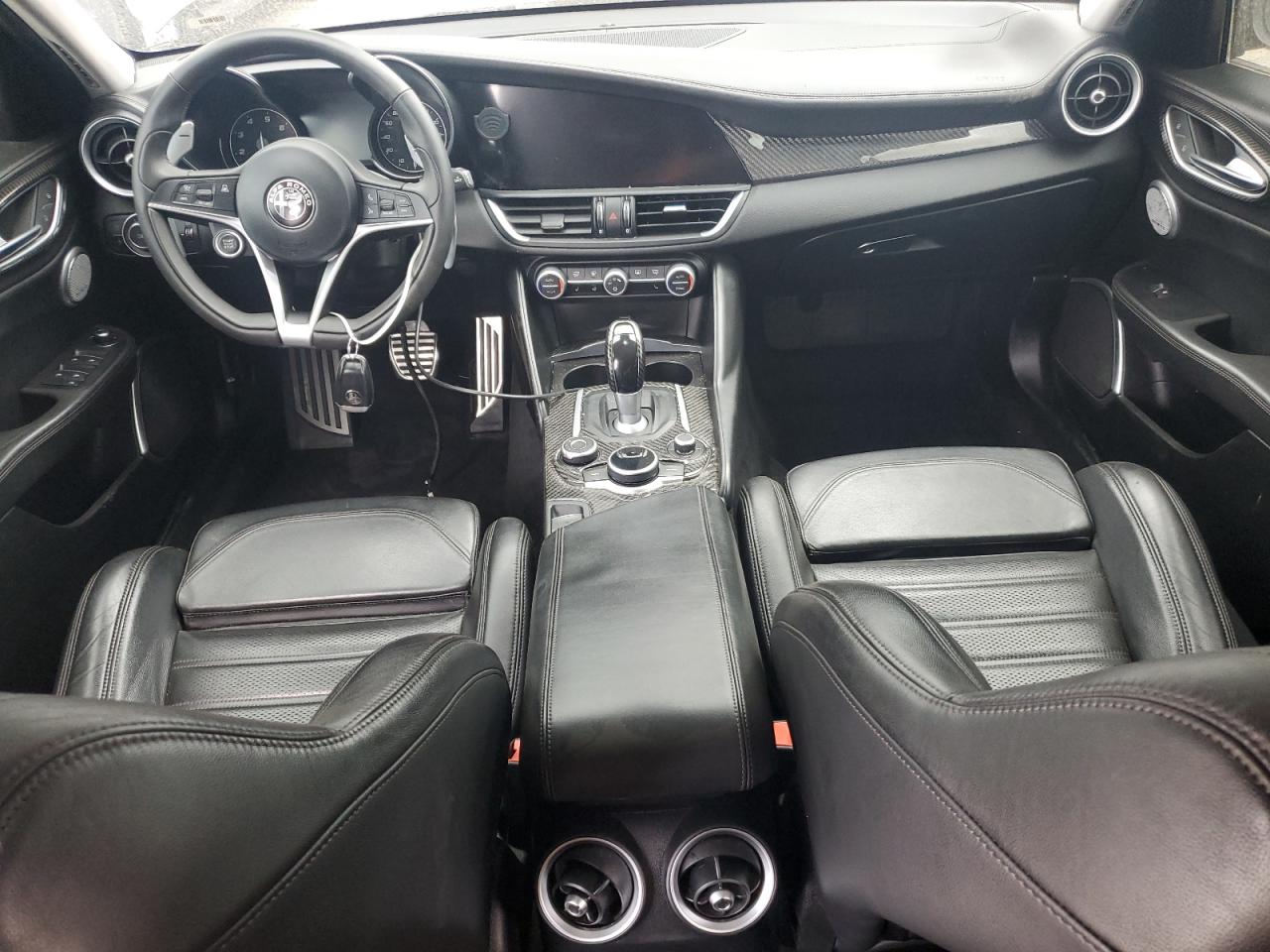 2017 Alfa Romeo Giulia Ti Q4 VIN: ZARFAEEN5H7543362 Lot: 80148605