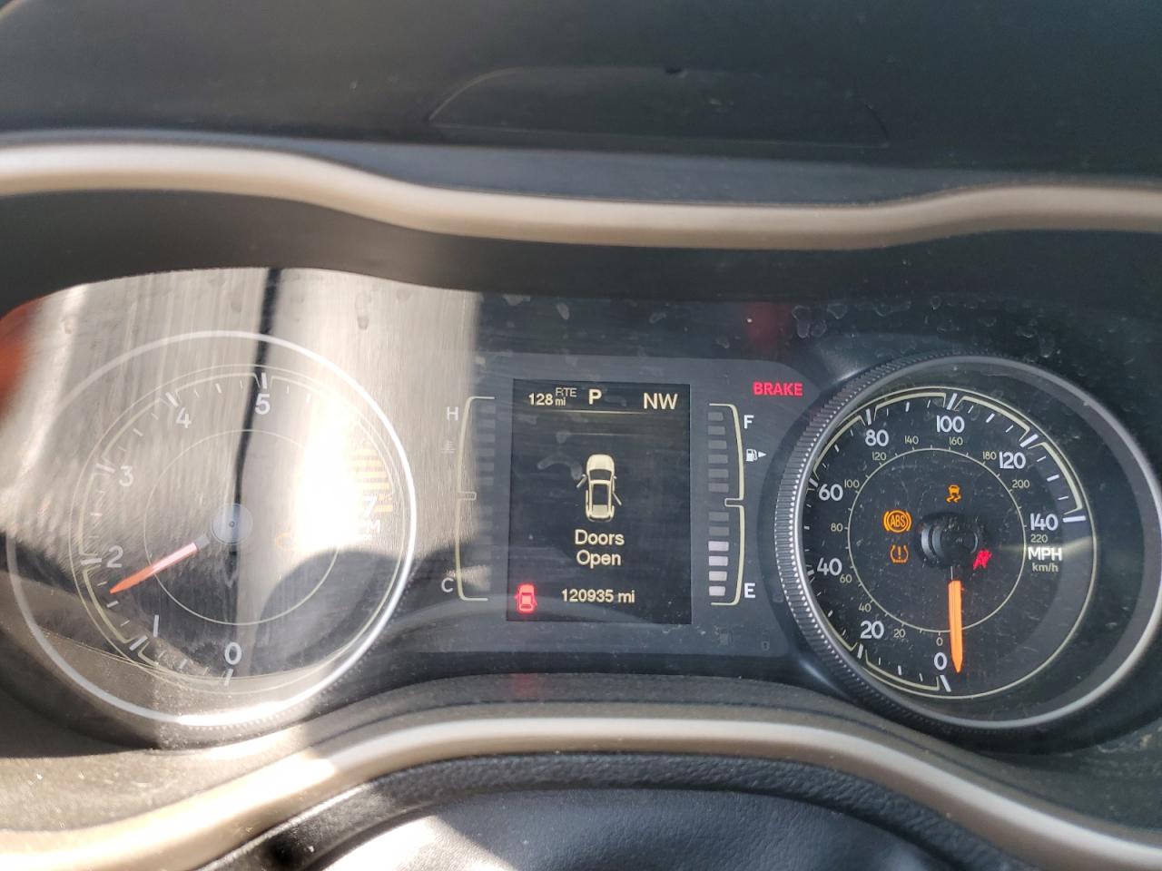 2017 Jeep Cherokee Sport VIN: 1C4PJLAB6HW574527 Lot: 83803555