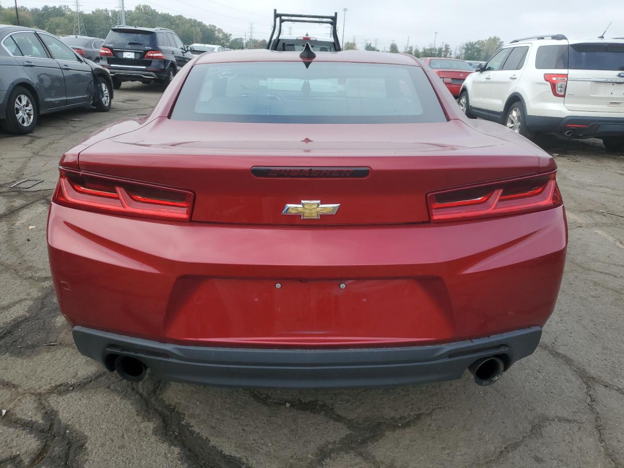 2016 Chevrolet Camaro Lt VIN: 1G1FB1RS0G0136985 Lot: 83768695