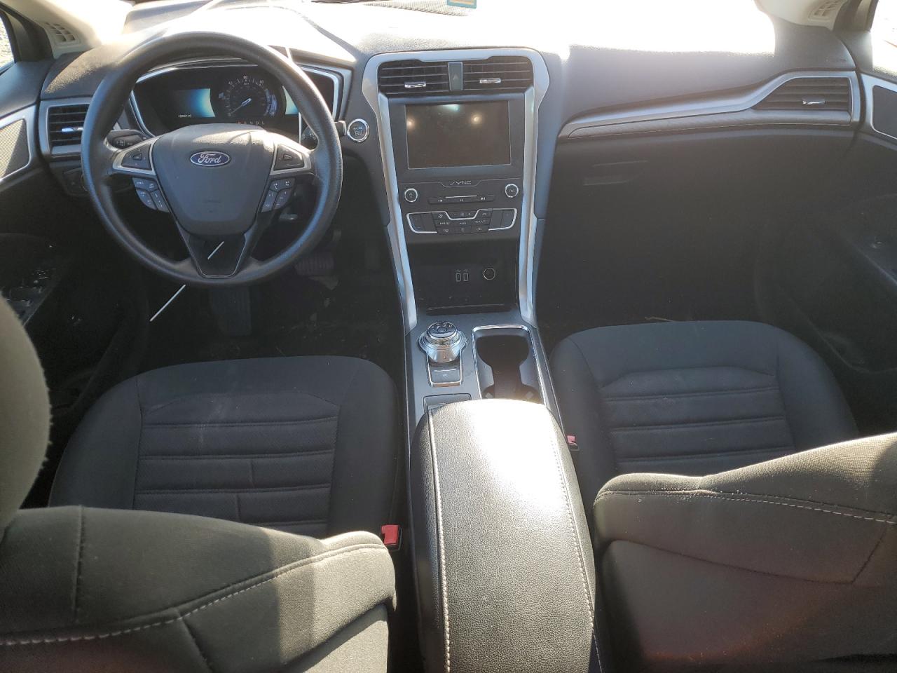 2019 Ford Fusion Se VIN: 3FA6P0LU1KR265474 Lot: 80584205