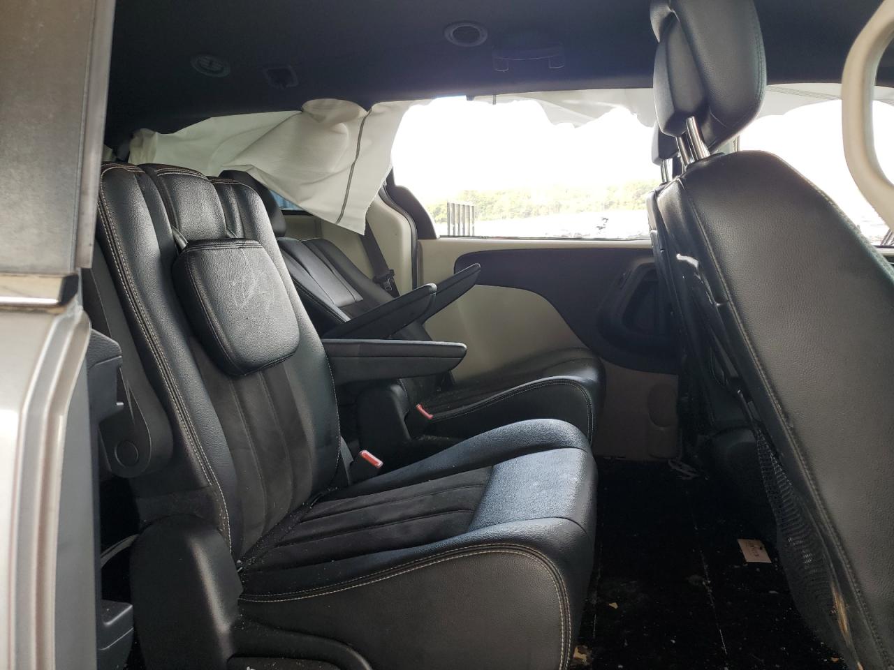 2019 Dodge Grand Caravan Sxt VIN: 2C4RDGCG4KR774662 Lot: 81729485