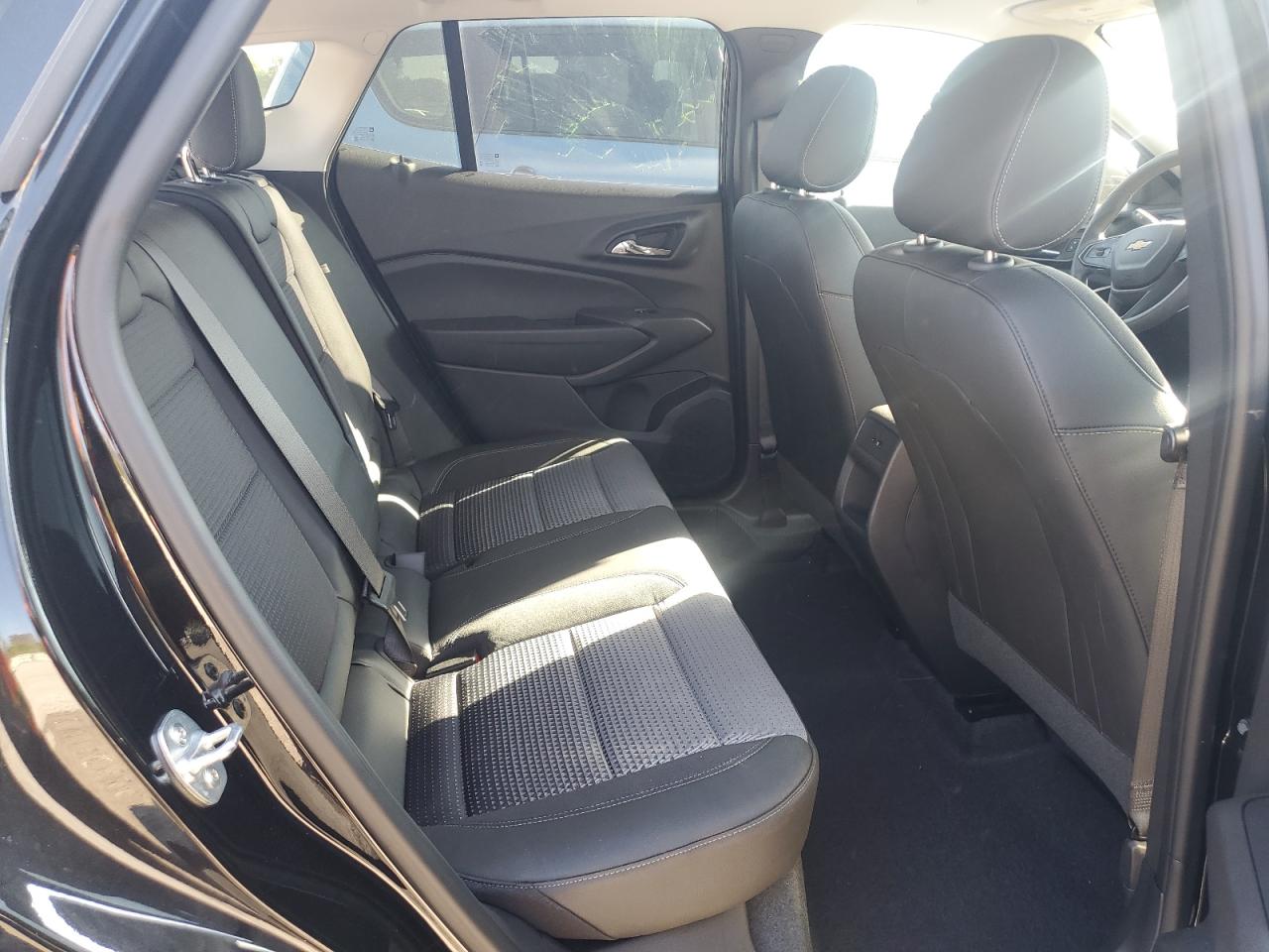 2025 Chevrolet Trax 1Lt VIN: KL77LHEP2SC151821 Lot: 80735045