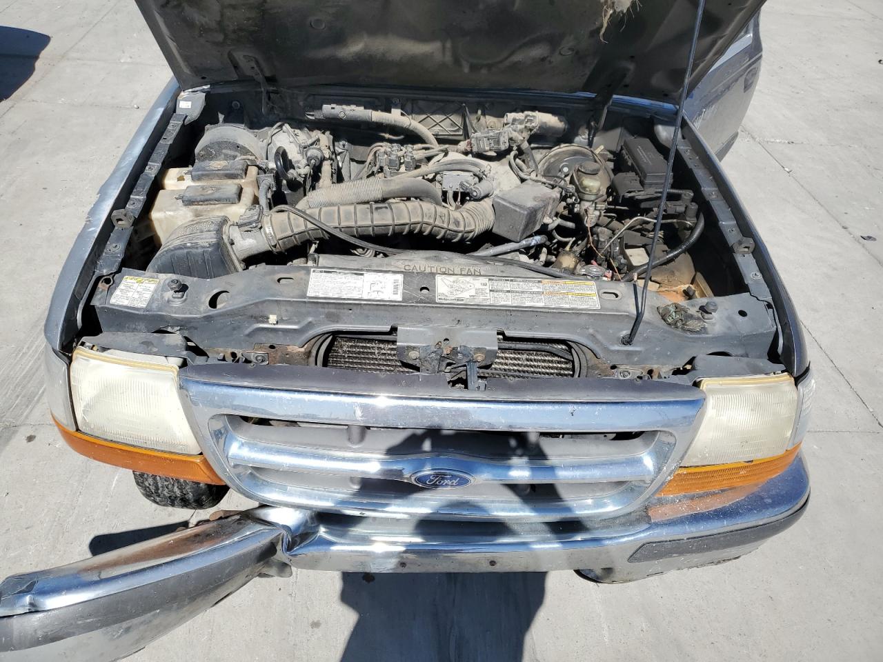 2000 Ford Ranger Super Cab VIN: 1FTYR14V0YTB09945 Lot: 81489185