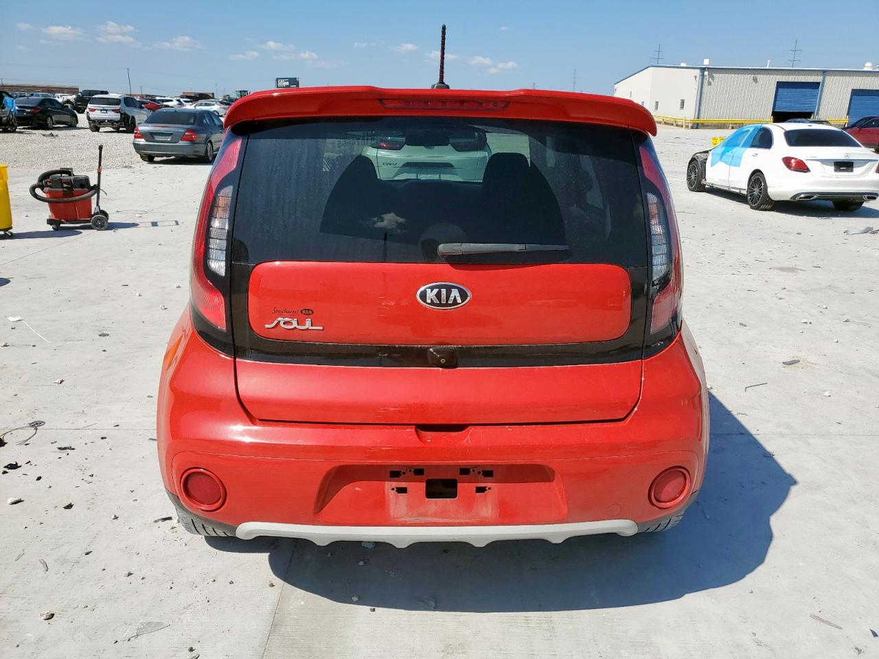 2019 Kia Soul + VIN: KNDJP3A56K7656614 Lot: 81874695