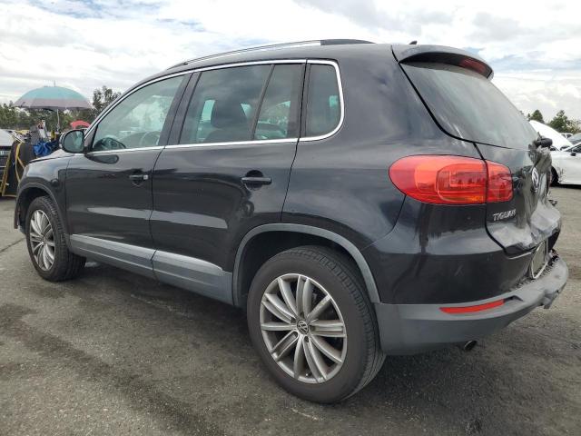  VOLKSWAGEN TIGUAN 2012 Черен