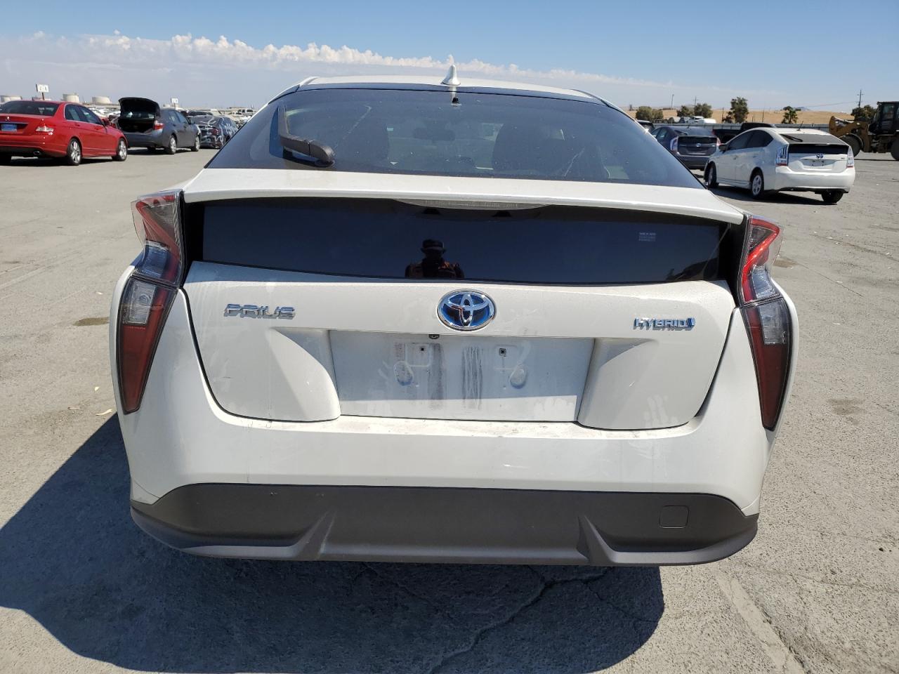 2016 Toyota Prius VIN: JTDKARFU2G3022045 Lot: 70930605