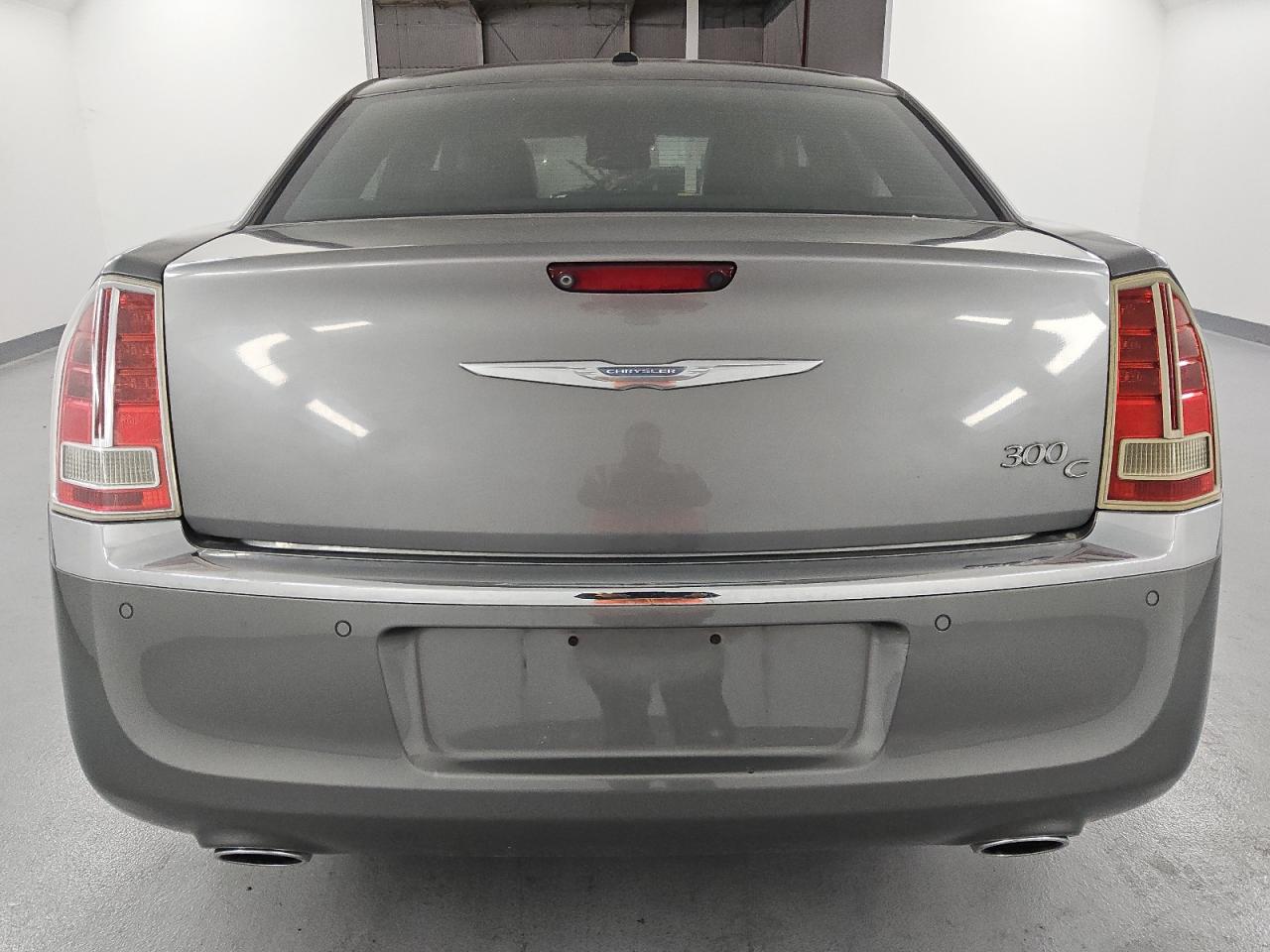 2011 Chrysler 300C VIN: 2C3CA6CT1BH537742 Lot: 80762815