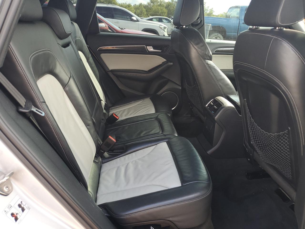 2014 Audi Sq5 Premium Plus VIN: WA1CGAFP1EA021860 Lot: 81828595