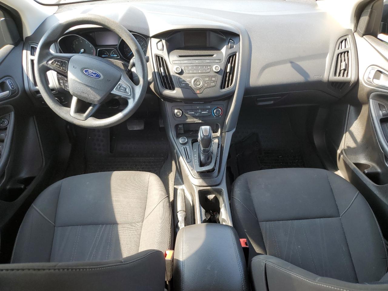 2016 Ford Focus Se VIN: 1FADP3F20GL331568 Lot: 80697485