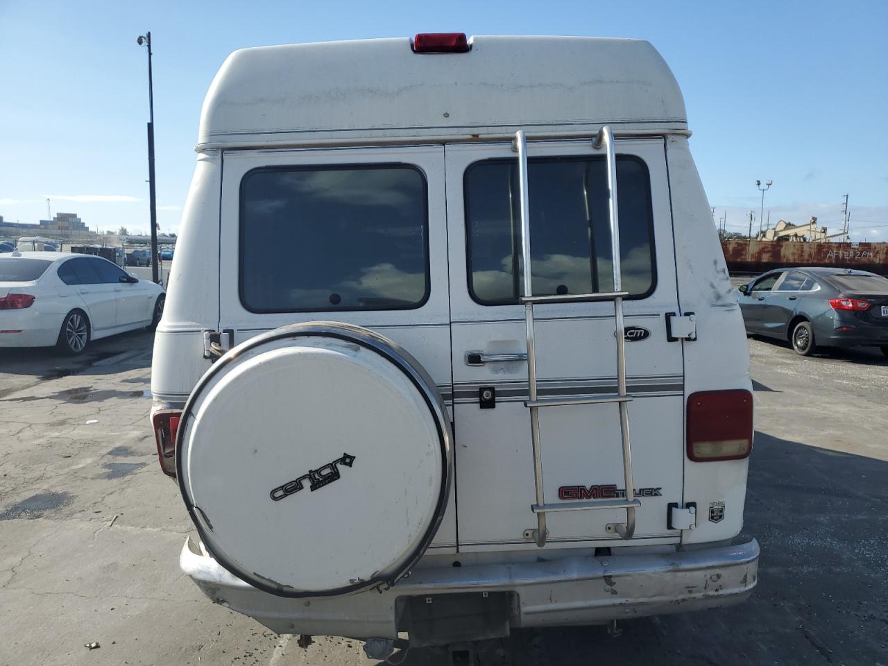 1995 GMC Rally Wagon / Van G2500 VIN: 1GDEG25K3SF545306 Lot: 80160035