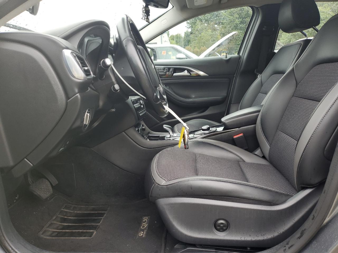 2019 Infiniti Qx30 Luxe VIN: SJKCH5CR2KA011296 Lot: 84253265