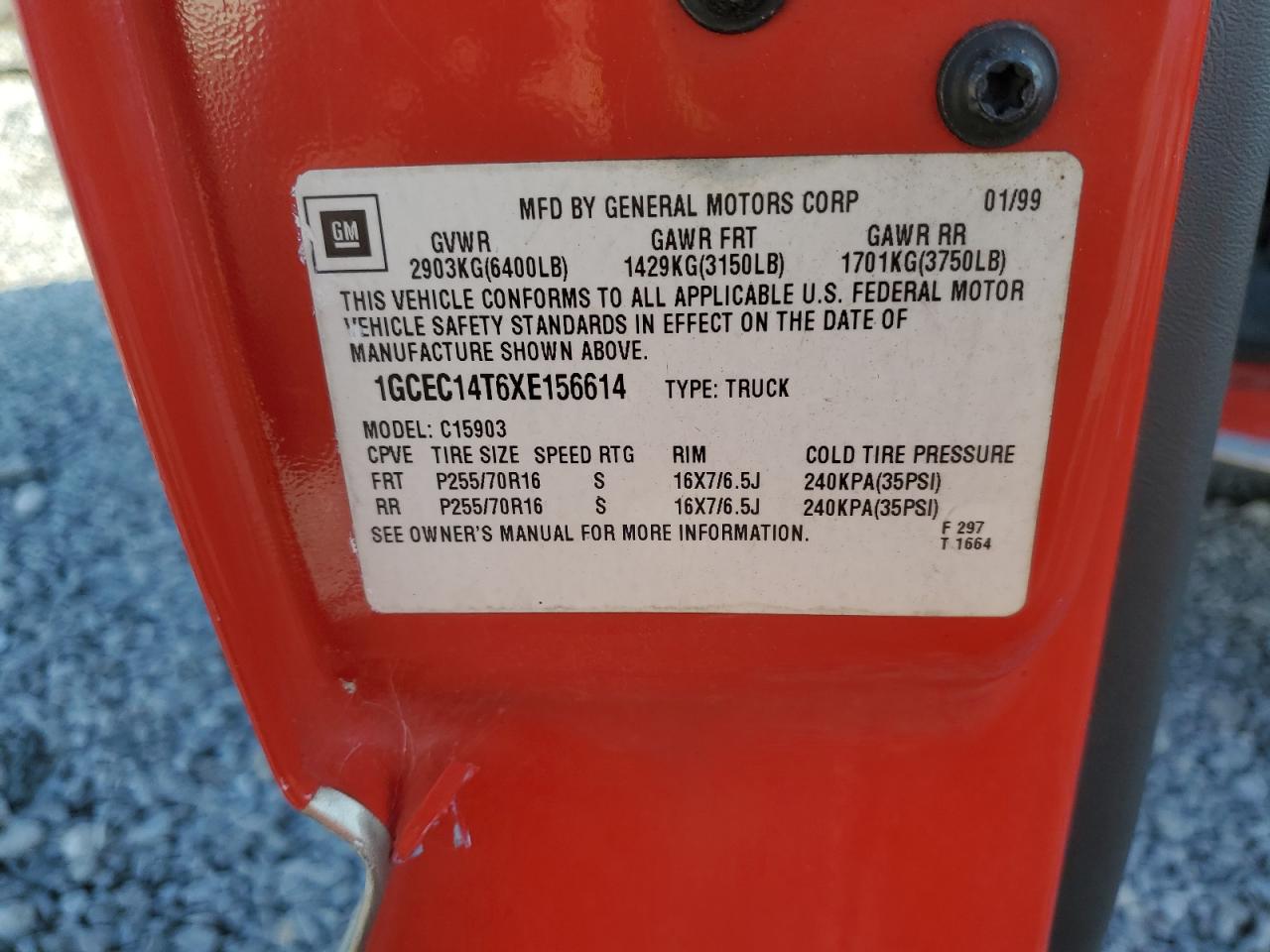 1999 Chevrolet Silverado C1500 VIN: 1GCEC14T6XE156614 Lot: 84184505
