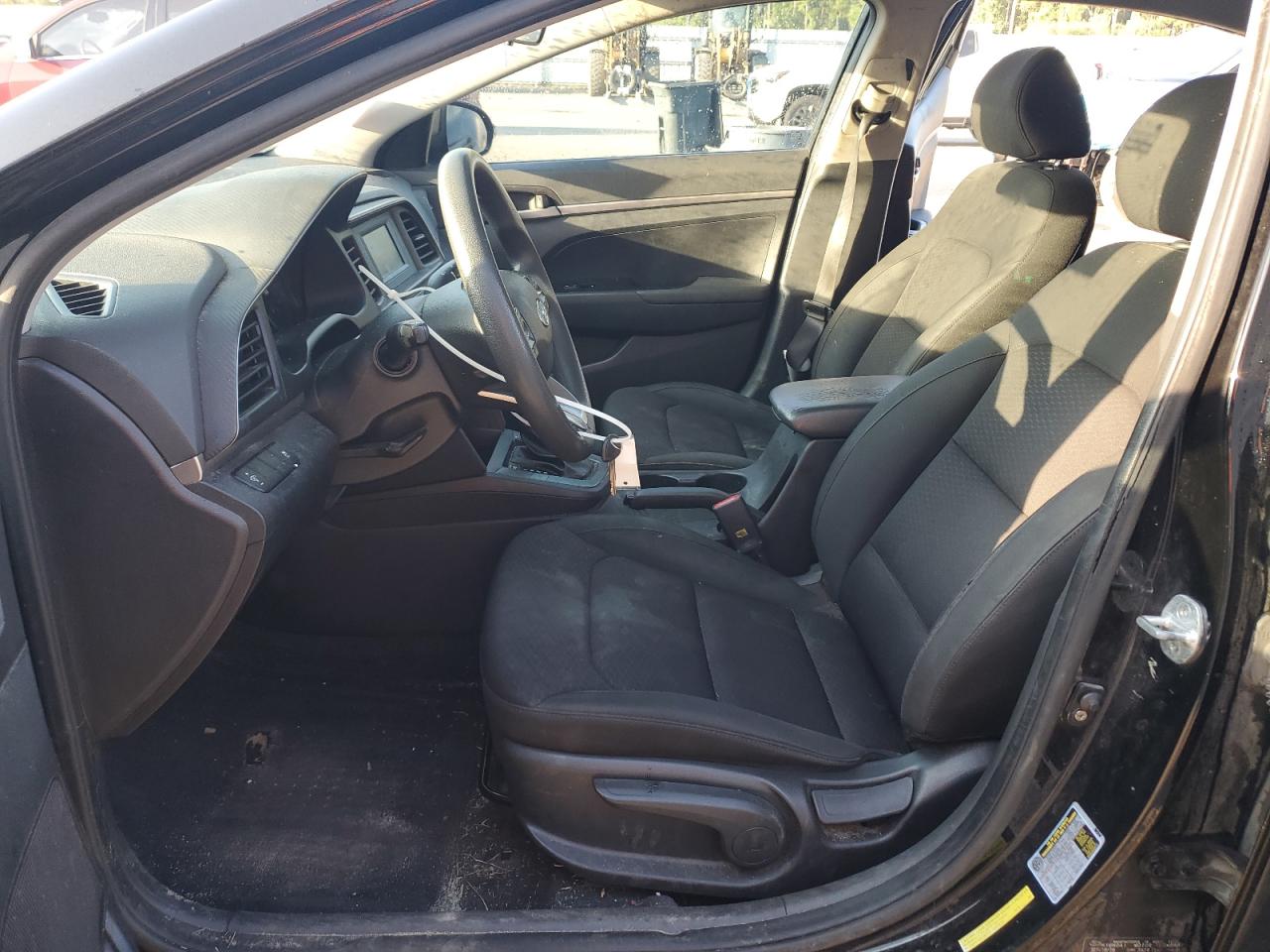2019 Hyundai Elantra Se VIN: KMHD74LF6KU779237 Lot: 81107295