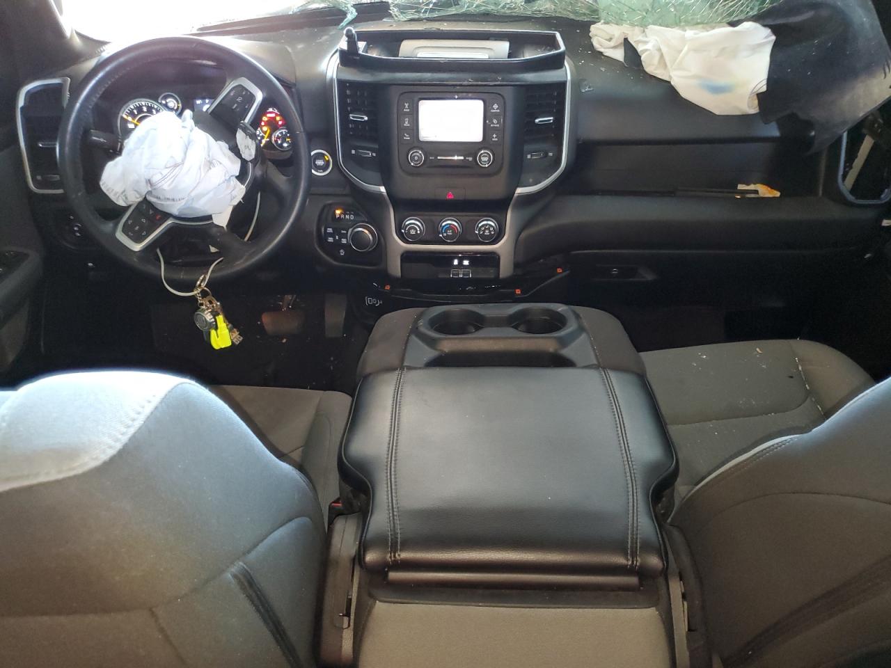 2022 Ram 1500 Big Horn/Lone Star VIN: 1C6RRFBG4NN384327 Lot: 81954405